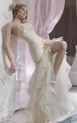 Продам весільну сукню.